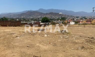 TERRENO CÉNTRICO, CON GRAN POTENCIAL PARA DIFERENTES PROYECTOS EN ZONA DE ALTO CRECIMIENTO - (3)