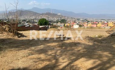 TERRENO CÉNTRICO, CON GRAN POTENCIAL PARA DIFERENTES PROYECTOS EN ZONA DE ALTO CRECIMIENTO - (3)