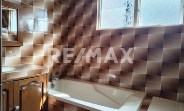 CASA EN RENTA EN METEPEC COLONIA XINANTECATL - (3)
