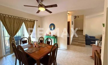 Casa en Venta  - (3)