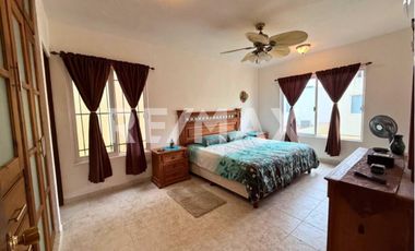 Casa en Venta  - (3)
