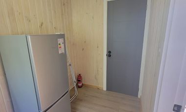 Preciosa casa rodeada de bosque nativo a 15 minutos del centro de Puerto Varas