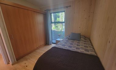 Preciosa casa rodeada de bosque nativo a 15 minutos del centro de Puerto Varas