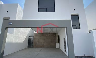 CASA EN PREVENTA AL ORIENTE CON ACABADOS DE LUJO Y CERCANÍA A PRINCIPALES PLAZAS COMERCIALES