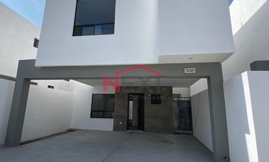 CASA EN PREVENTA AL ORIENTE CON ACABADOS DE LUJO Y CERCANÍA A PRINCIPALES PLAZAS COMERCIALES