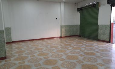 Local Comercial en  alquiler en  Isla Trinitaria Vía Principal  SanS