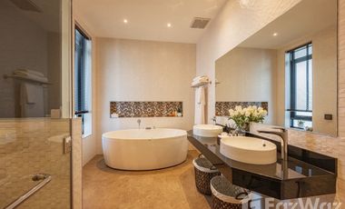 5 Bedroom Villa for sale at 999@Kad Farang Luxury Pool Villa