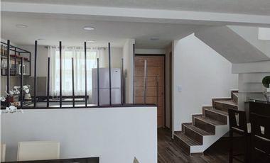 CASA EN VENTA AL SUR DE PACHUCA SALIDA A CDMX