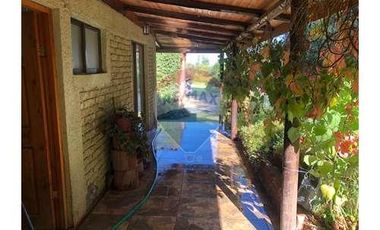 Parcela con piscina Carmen Bajo Melipilla
