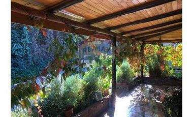 Parcela con piscina Carmen Bajo Melipilla