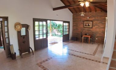 Arriendo/Venta de CASA CAMPESTRE en PIEDECUESTA