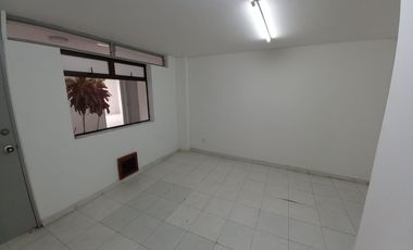 OFICINA EN ARRIENDO EN EL CENTRO/MANIZALES