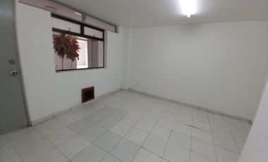 OFICINA EN ARRIENDO EN EL CENTRO/MANIZALES