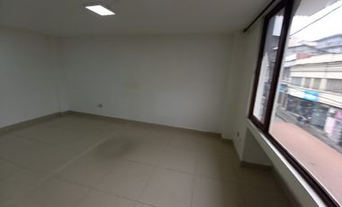 OFICINA EN ARRIENDO EN EL CENTRO/MANIZALES