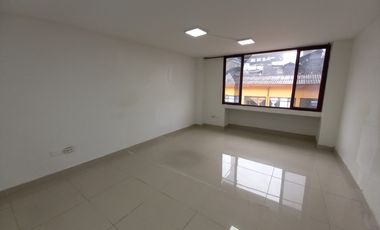 OFICINA EN ARRIENDO EN EL CENTRO/MANIZALES