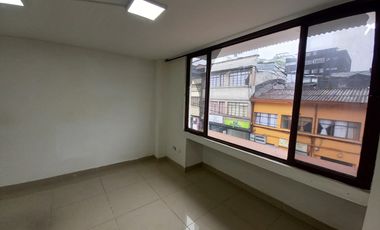 OFICINA EN ARRIENDO EN EL CENTRO/MANIZALES