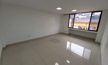 OFICINA EN ARRIENDO EN EL CENTRO/MANIZALES