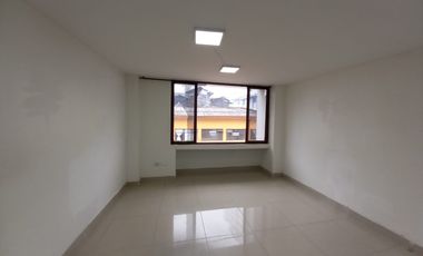 OFICINA EN ARRIENDO EN EL CENTRO/MANIZALES