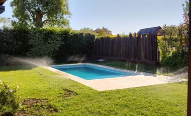 Casa venta Campos De Echeverria Canning