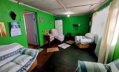 CASA 3D/1B EN CERRO NAVIA AL LADO DE MUNICIPALIDAD