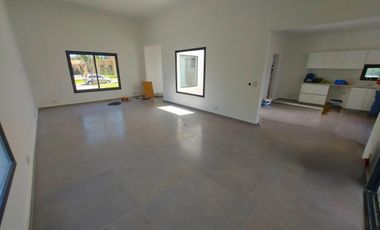 Casa en venta - 3 Dormitorios 5 Baños - 946mts2 - Escobar