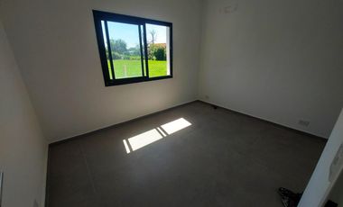 Casa en venta - 3 Dormitorios 5 Baños - 946mts2 - Escobar