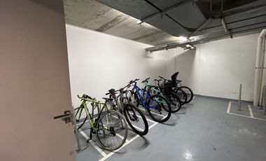 OFICINA CON EXCELENTE UBICACIÓN EN REÑACA (CÓD. 476)