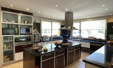 ESPECTACULAR CASA EN VENTA CAMINO AL LOLOG