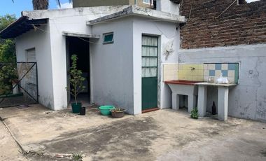 Casa en  Ituzaingo al 2300, Lanus Este
