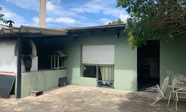 Casa en  Ituzaingo al 2300, Lanus Este