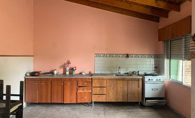Casa en  Ituzaingo al 2300, Lanus Este