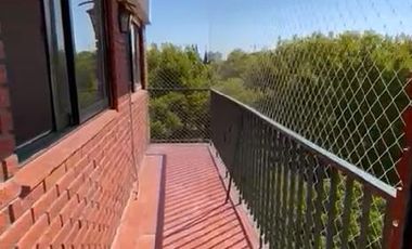 Departamento 3 ambientes con cochera en venta en Vicente Lopez
