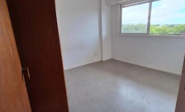 Departamento 3 ambientes con cochera en venta en Vicente Lopez