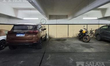 Departamento 3 ambientes con cochera en venta en Vicente Lopez