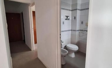 Departamento 3 ambientes con cochera en venta en Vicente Lopez