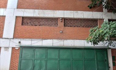 Departamento 3 ambientes con cochera en venta en Vicente Lopez