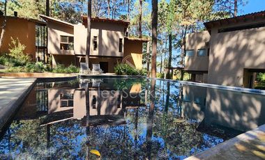 CASA EN VENTA A POCOS MINUTOS DE AVANDARO