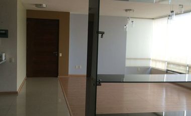 Lindo Departamento en Desarrollo Miraval I, Lomas Verdes.