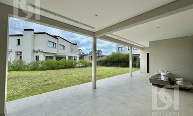 Casa en Rumenco Joven en VENTA