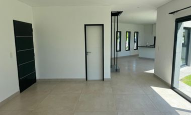 Casa en Santa Elena con pileta