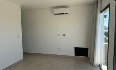 Casa en Santa Elena con pileta