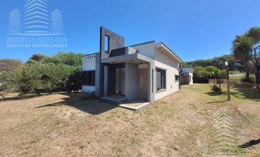 |CASA FRENTE AL MAR| |NUEVA ATLANTIS|