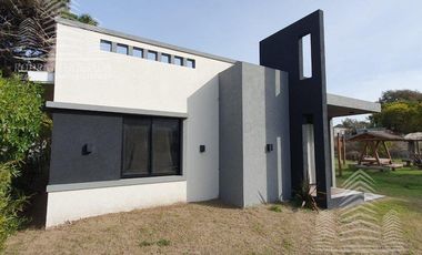 |CASA FRENTE AL MAR| |NUEVA ATLANTIS|