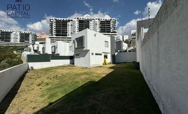Venta de Casa en Bosque Esmeralda, Atizapán