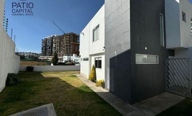 Venta de Casa en Bosque Esmeralda, Atizapán