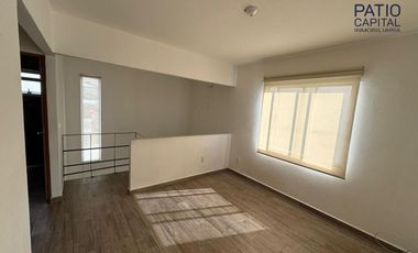 Venta de Casa en Bosque Esmeralda, Atizapán