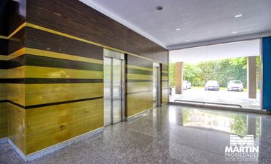 Depto en venta 2 amb con balcón y cochera en Olivos