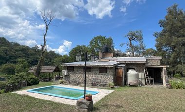 Casa en  Raco de abajo, a metros de la comisaria