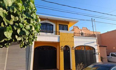 Casa en venta  dos plantas