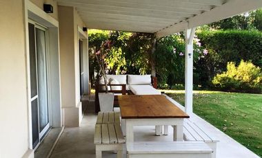Casa - Los Castores